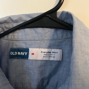 Men’s old navy button up t shirt